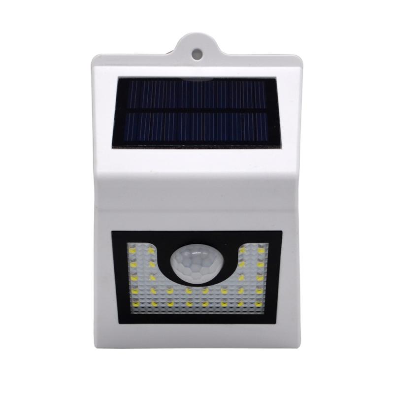 term/fokateg/IRIS_MSL-018CW-WB-28LED_napelemes_mozgaserzekelo_reflektor.jpg