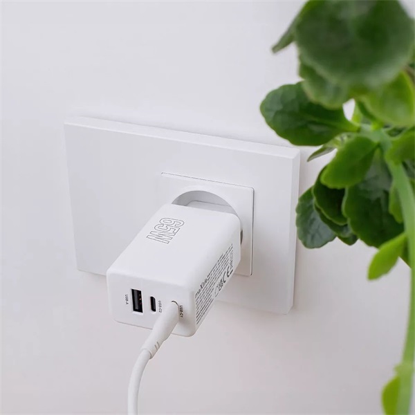 Maxlife_ML081100_65W_2xType_C_USB_feher_gyorstolto_adapter-i42359868.jpg