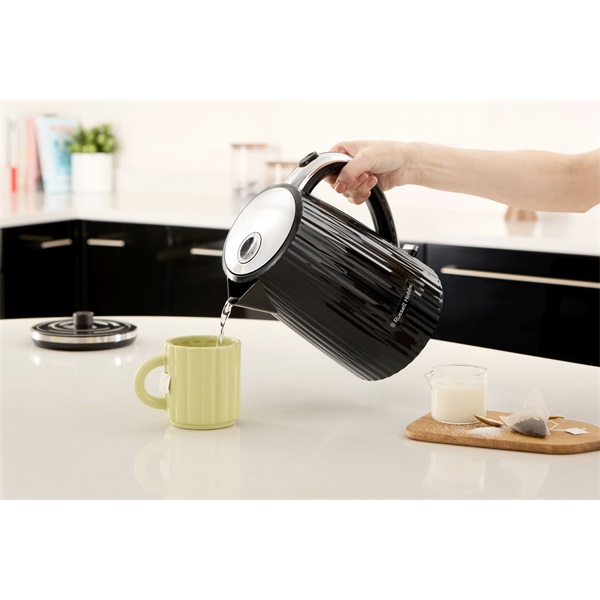 Russell_Hobbs_27361_70_RH_Eden_1_7L_es_fekete_vizforralo-i41010541.jpg