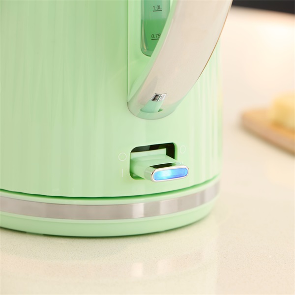 Russell_Hobbs_27364_70_RH_Eden_1_7L_es_pisztacia_vizforralo-i41010762.jpg